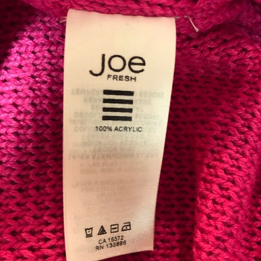 Joe Fresh sweater  - Picture 5 of 5